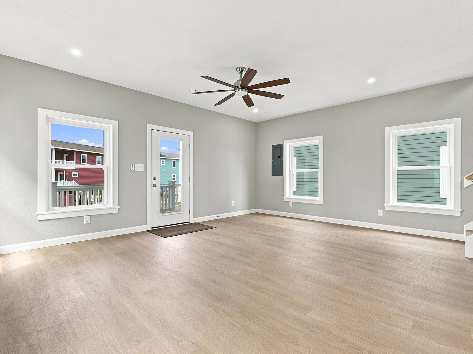 2 bed, 2.5 bath, 1198 sqft, $2,250 — Photo 3