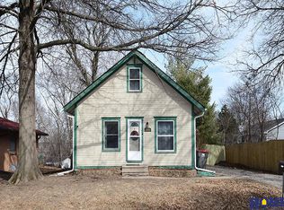 2956 S 47th St, Lincoln, NE 68506