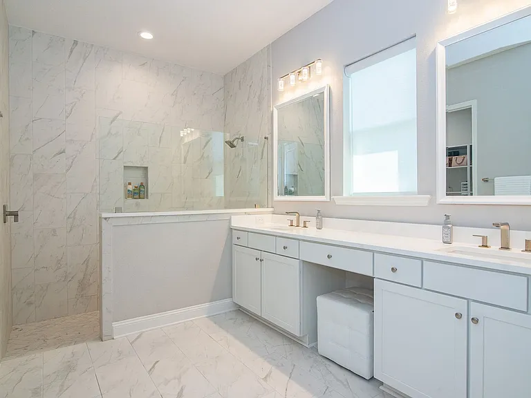 12086 Generations Ave — Photo 16