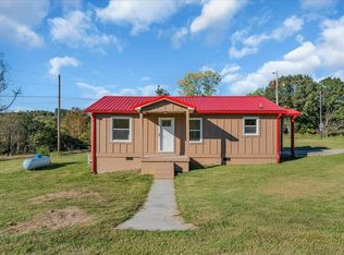 3591 Pearlie St, Williamsport, TN 38487