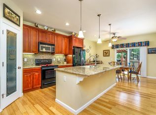 18689 Mother Lode Dr, Twain Harte, CA 95383
