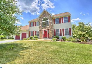 440 Sensen Rd, Wernersville, PA 19565