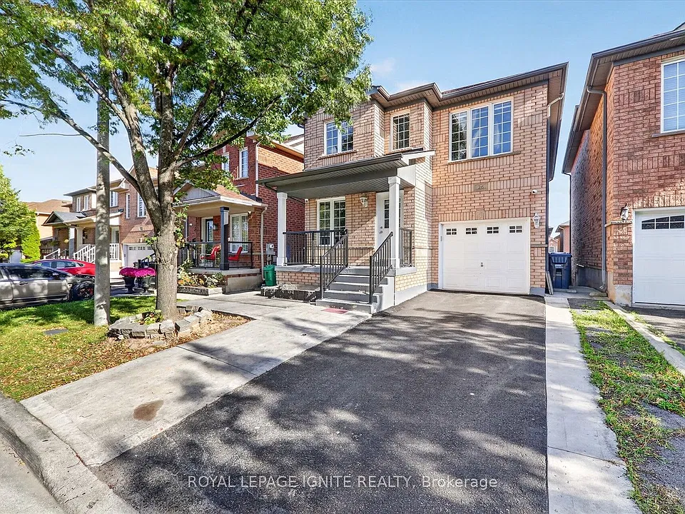 26 Roxton Cres