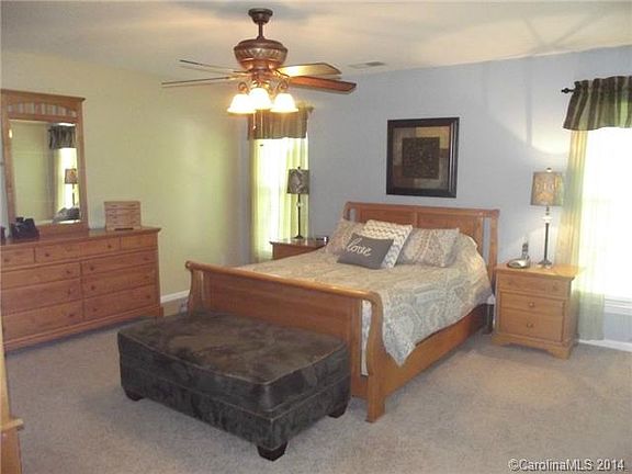 4th image of 5005 Cinnamon Dr