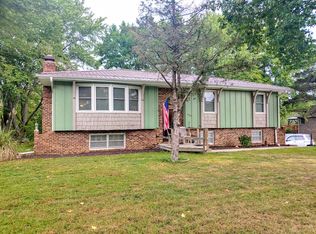 1005 E Patricia St, El Dorado Springs, MO 64744