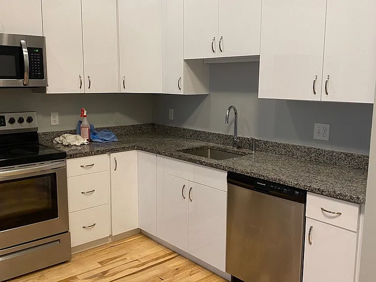 The Lofts at Wamsutta Place — Photo 30