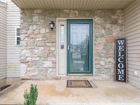5th image of 4278 Bedford Dr