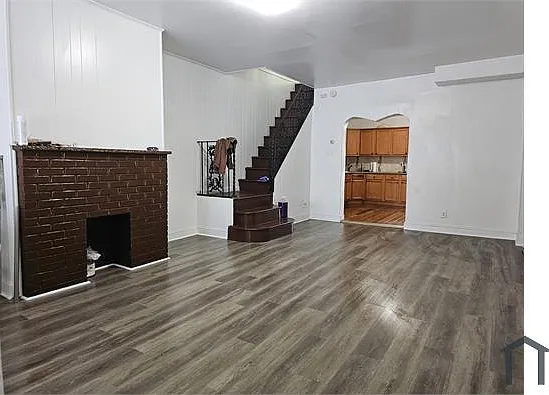 4843 N 5th St — Photo 2