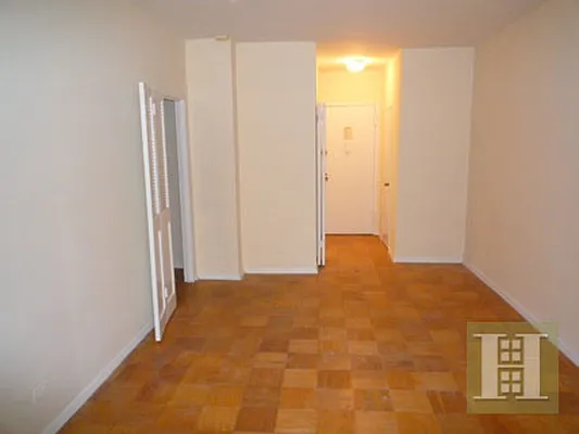 Rented by Halstead Real Estate | media 27