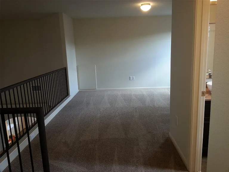 2504 McDonald Way — Photo 14