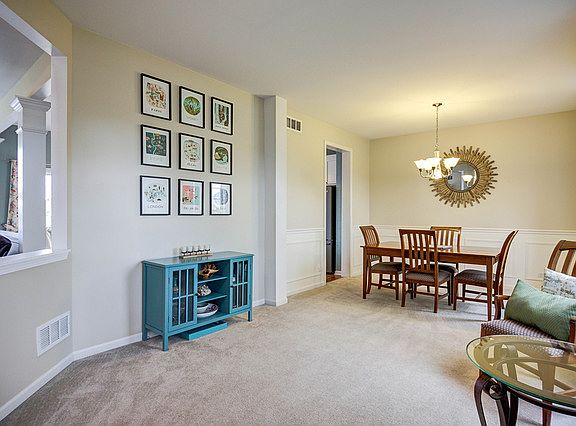 4th image of 11541 S Glenn Cir