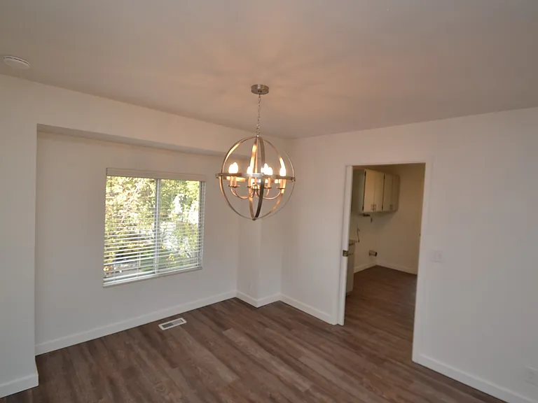 1903 & 1905 S Granduer Dr — Photo 13