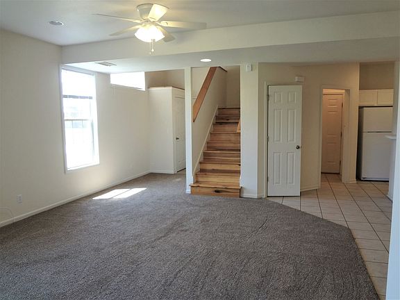 4th image of 200-202 White River Dr #200