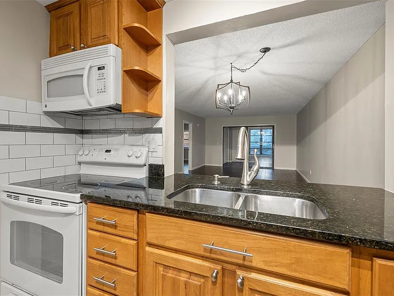 3038 Eastland Blvd #F101 — Photo 6