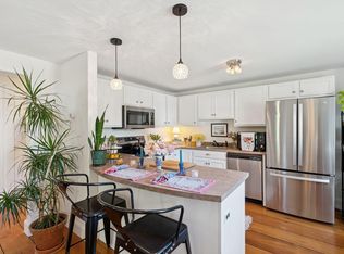 20 Oak Grove Ave APT 2, Bath, ME 04530