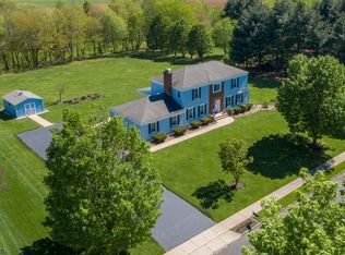 8 Sutphin Rd, Flemington, NJ 08822