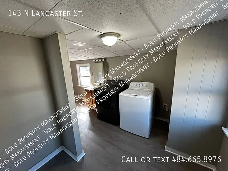 143 N Lancaster St — Photo 11