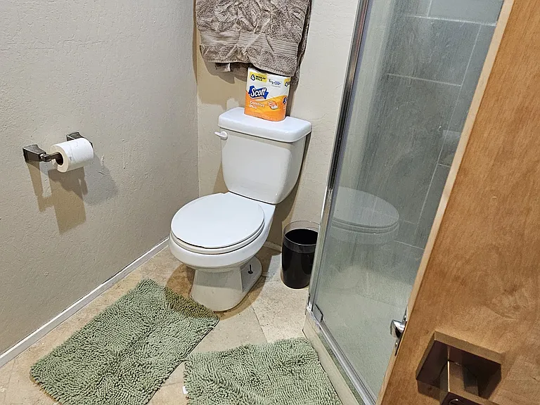 314 Lorraine Ct — Photo 19