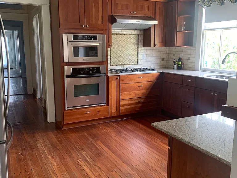 2134 S Salcedo St — Photo 22