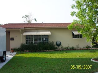 611 NW 16th St, Homestead, FL 33030