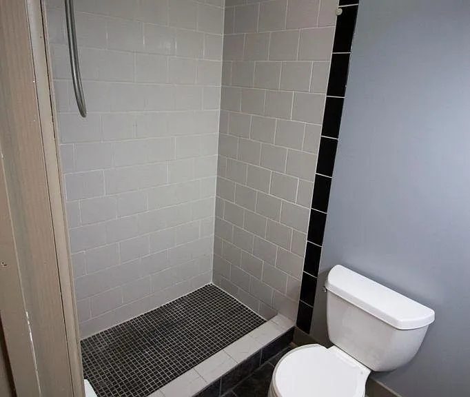 927 S Burdick St #927 — Photo 7