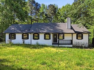 7145 Stonecreek Dr, Douglasville, GA 30134