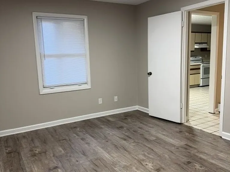 3603 Martindale Dr — Photo 9