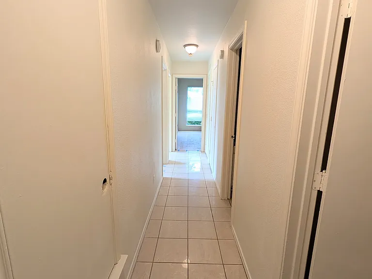 625 San Carlos Dr — Photo 14