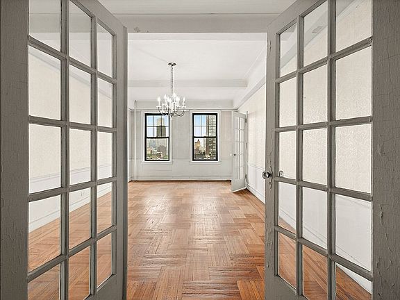 2nd image of 141 E 3rd St #10EF