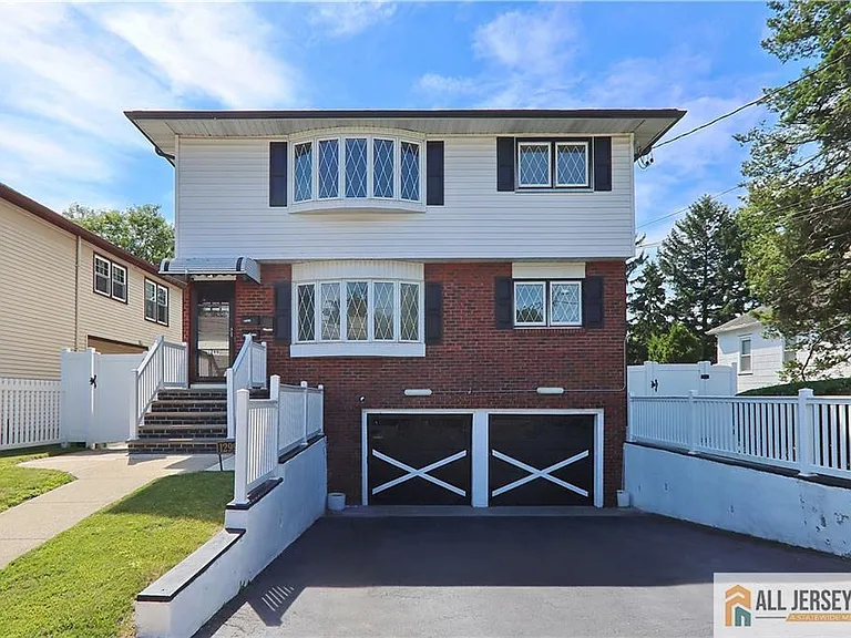 1299 Kline Pl — Photo 23