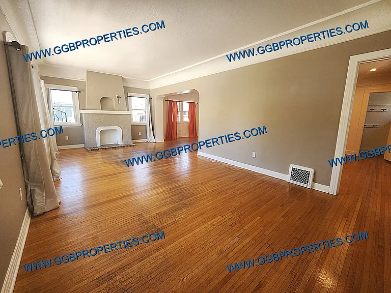 134 Granada Ave — Photo 2