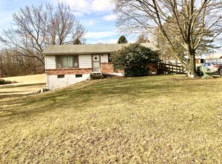 80 Homestead Ln, Lehighton, PA 18235