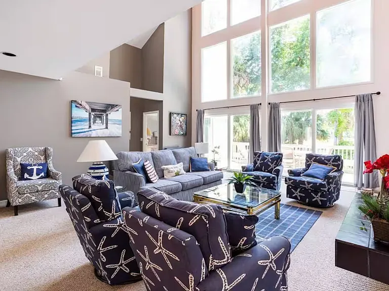 20 Heath Dr — Photo 7