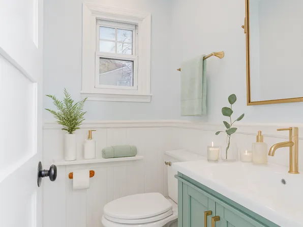 115 Sheraden Avenue image 9 of 31