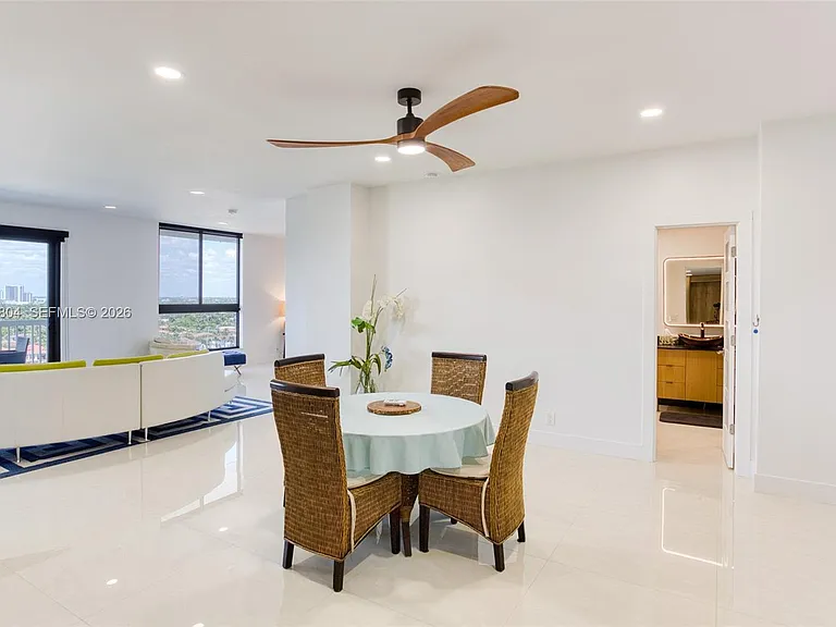 1500 S Ocean Dr #PHE — Photo 8