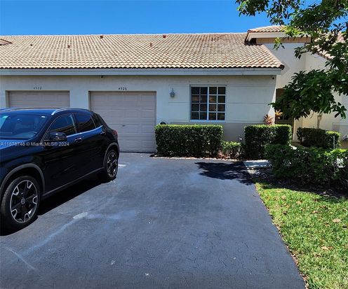 4926 SW 32nd Ave, Fort Lauderdale, FL 33312