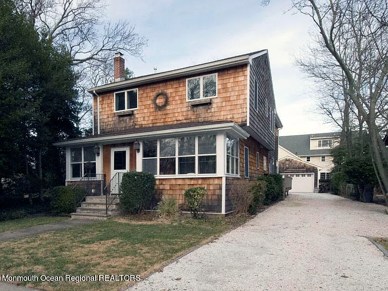 164 Osborne Ave — Photo 7