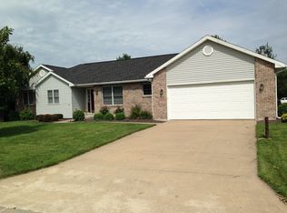 1425 Pheasant Run, Quincy, IL 62305
