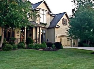 3709 W 154th St, Overland Park, KS 66224