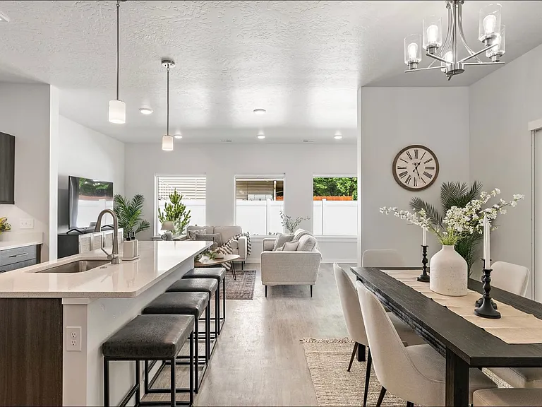 8953 W Irving St — Photo 28