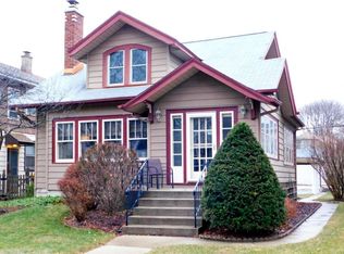 2112 N 65th St, Wauwatosa, WI 53213