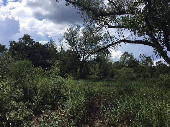 2nd image of 2853 Highway 26