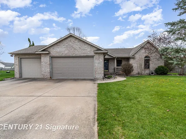 11263 Robin Mdws, Freeland, MI 48623