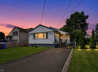 915 Essex Ave, Linden City, NJ 07036