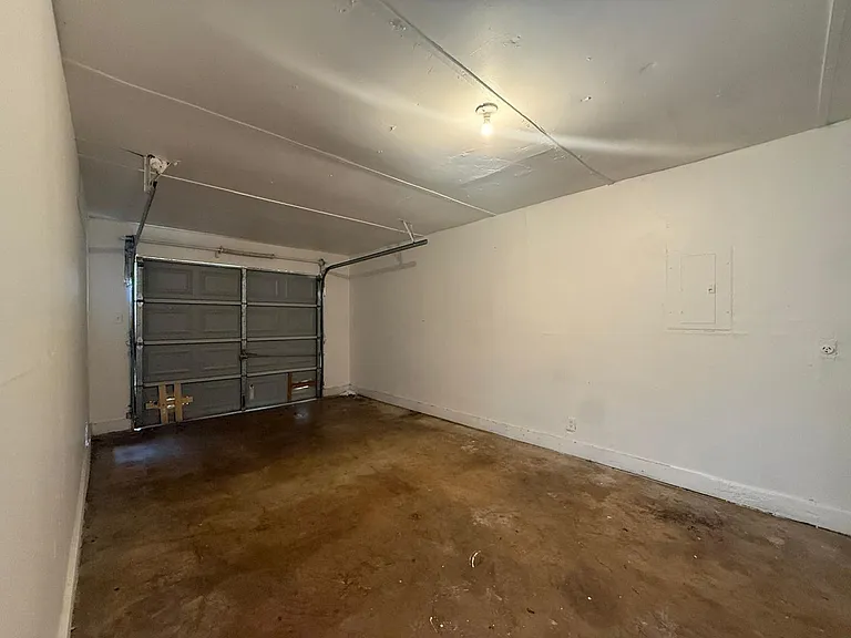 5735 Stiffkey Dr — Photo 10