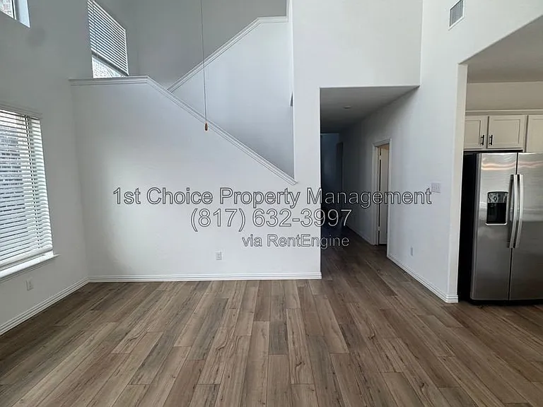 10021 Elkhorn Dr — Photo 18