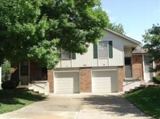 520 SE 3rd St, Lees Summit, MO 64063