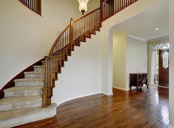 4th image of 12401 Von Herff Ct