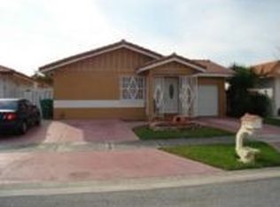 5666 SW 149th Pl, Miami, FL 33193