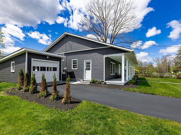 3rd image of 12 Dresden Road